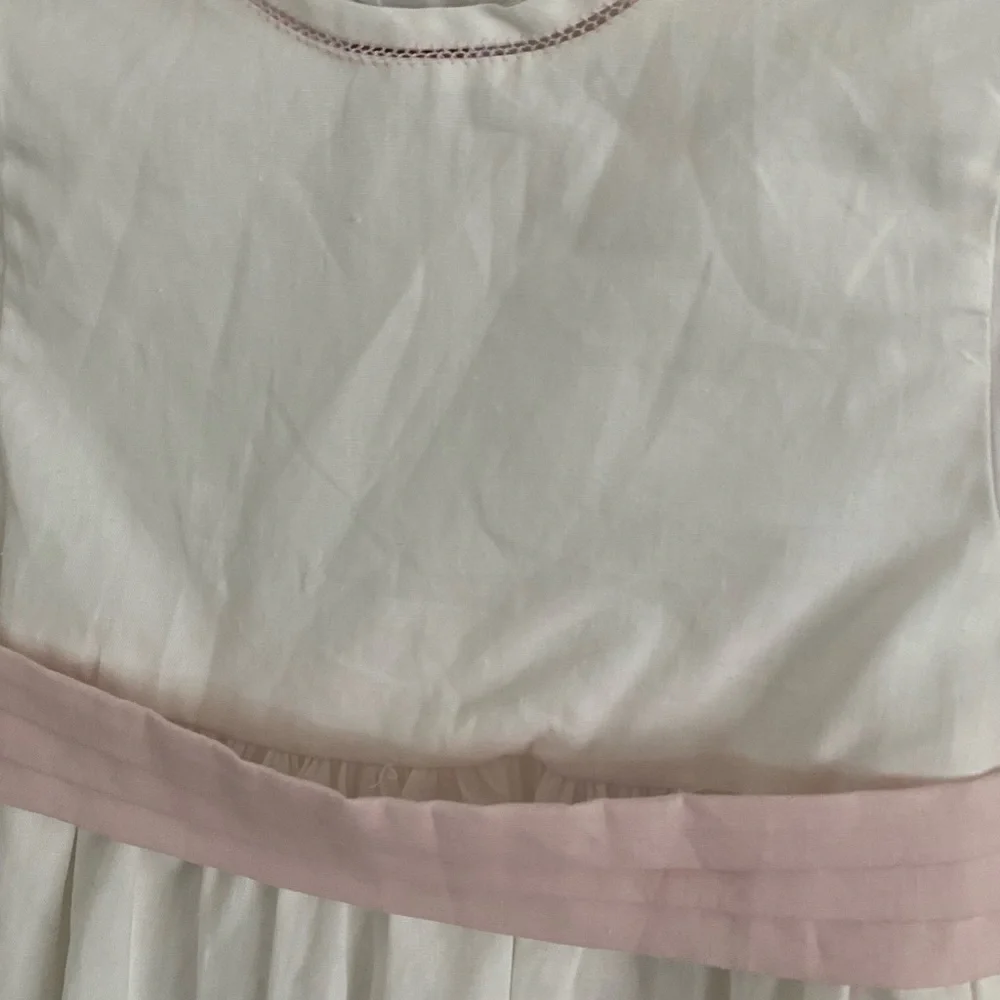 Edgehill Collection girls’ white linen dress. NWT, 4T - Picture 3 of 3